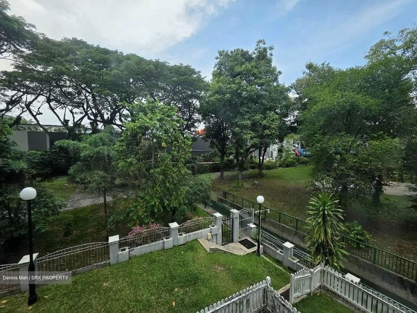 Le Loyang (D17), Apartment #638951261